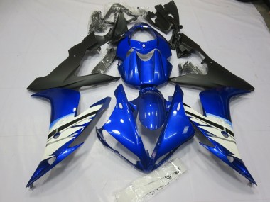 Blue and White 2004-2006 Yamaha R1 Motorcycle Fairing