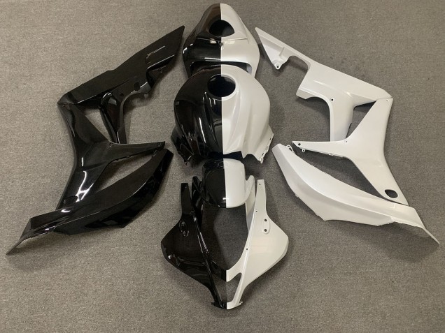 Gloss Black / White Split 2007-2008 Honda CBR600RR Motorcycle Fairing