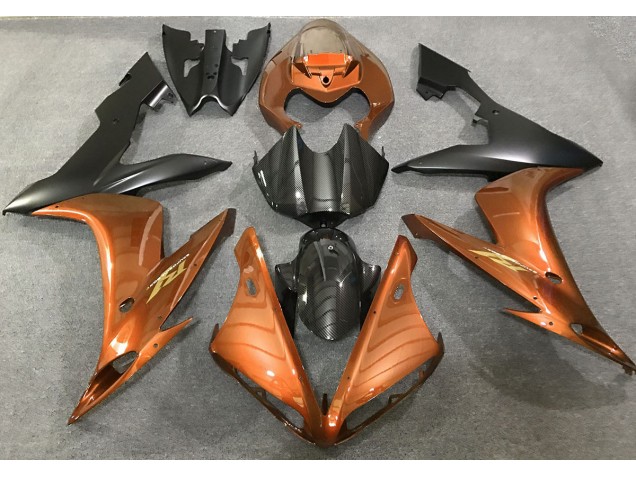 Gloss Orange and Carbon Fiber Style 2004-2006 Yamaha R1 Motorcycle Fairing