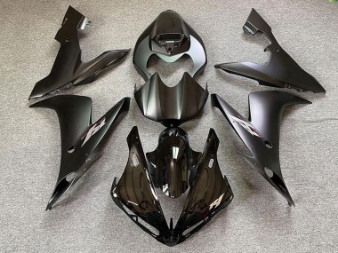 Matte Black Style 2004-2006 Yamaha R1 Motorcycle Fairing