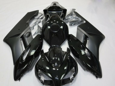 Matte and Gloss Black 2004-2005 Honda CBR1000RR Motorcycle Fairing